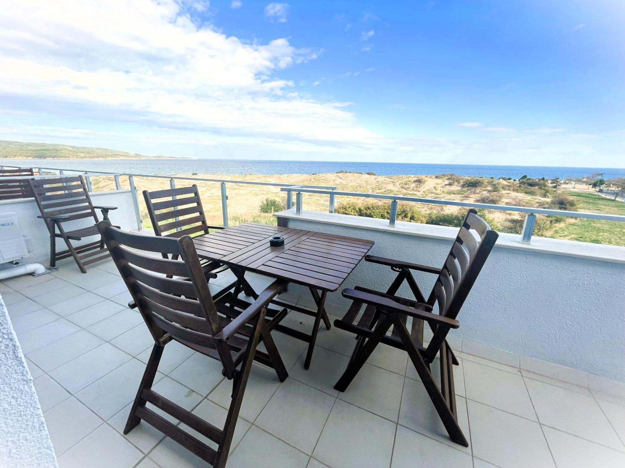 Apart-Hotel Panorama Sea Lux Primorsko Ngoại thất bức ảnh