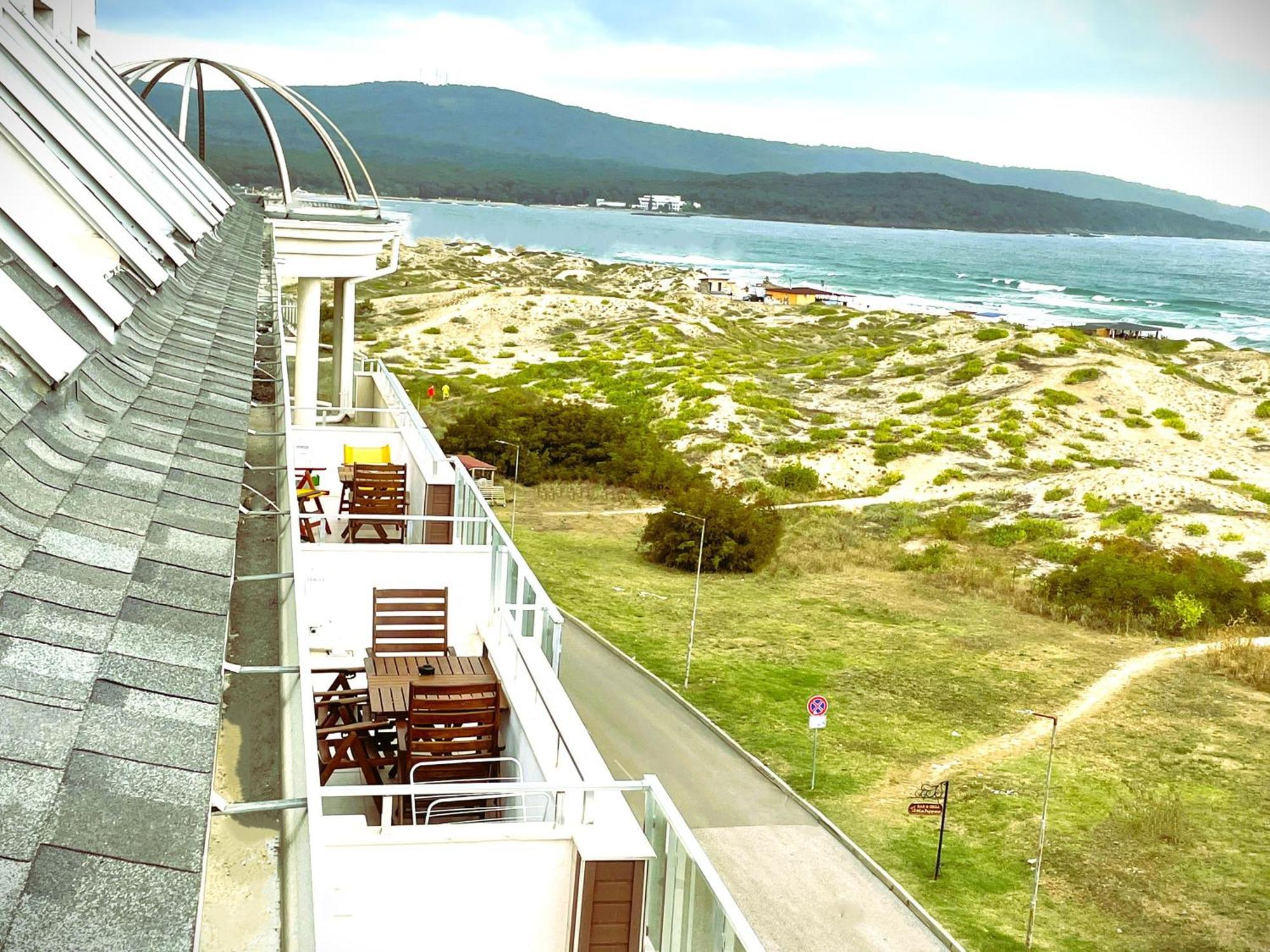 Apart-Hotel Panorama Sea Lux Primorsko Ngoại thất bức ảnh